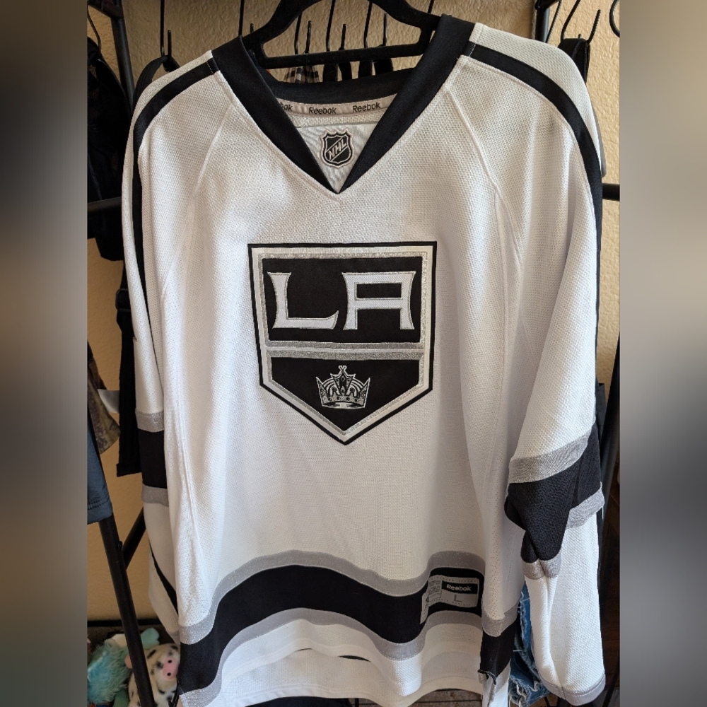 Reebok White and Black LA Kings Jersey